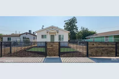 10004 Elmco Avenue, Lamont, CA 93241 - Photo 1