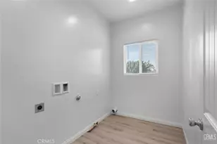 10004 Elmco Ave, Lamont, CA 93241 - Photo 15