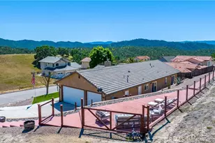 2155 Holly Dr, Paso Robles, CA 93446 - Photo 47