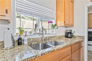 2155 Holly Dr, Paso Robles, CA 93446 - Photo 29