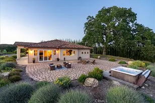 5250 5260 Vineyard, Paso Robles, CA 93446 - Photo 5