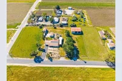 2100 Starkey Road, Shandon, CA 93461 - Photo 37