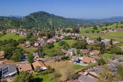 4970 Pretty Doe Lane, Paso Robles, CA 93446 - Photo 5