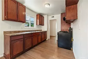 2871 E Tyler, Long Beach, CA 90810 - Photo 13