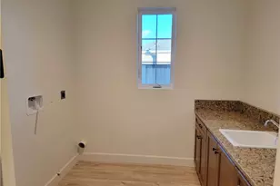730 Manor Ln, Paso Robles, CA 93446 - Photo 23