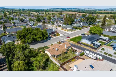 153 Horstman, Templeton, CA 93465 - Photo 43