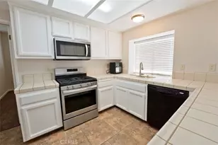 2713 Pecangrove St, Bakersfield, CA 93311 - Photo 19