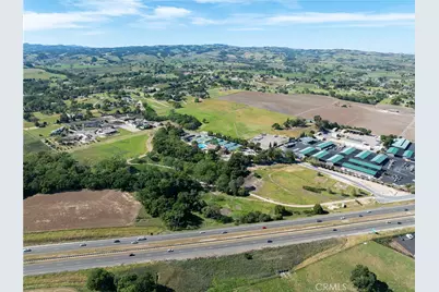 8 Championship Lane, Templeton, CA 93465 - Photo 15