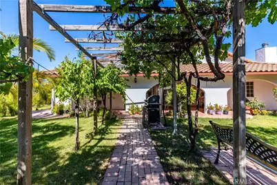 65380 San Lucas, Lockwood, CA 93932 - Photo 9