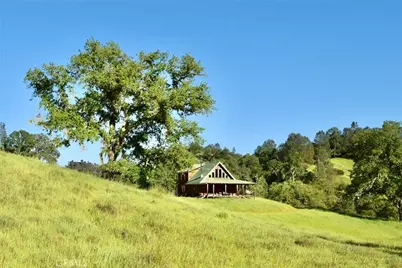 46651 Sapaque Valley Road, Bradley, CA 93426 - Photo 19