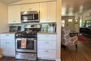 1712 Pine St, Paso Robles, CA 93446 - Photo 9