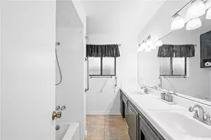 7800 Carol Sue Ct, Bakersfield, CA 93308 - Photo 15