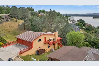 2882 Saddle, Bradley, CA 93426 - Photo 9