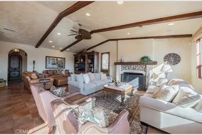 8730 Bluff Court, Paso Robles, CA 93426 - Photo 9