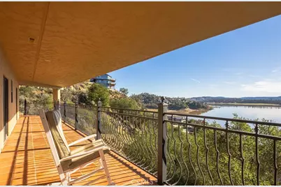 8730 Bluff Court, Paso Robles, CA 93426 - Photo 27