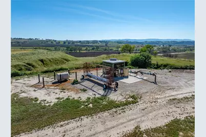 7310 Estrella Road, San Miguel, CA 93451 - Photo 39