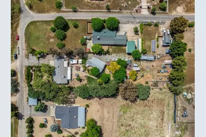 7835 Blue Moon Road, Paso Robles, CA 93446 - Photo 43