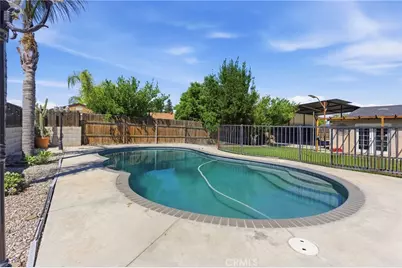 505 Bridle, Bakersfield, CA 93307 - Photo 29