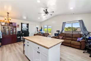 9755 Las Lomas, Atascadero, CA 93422 - Photo 7