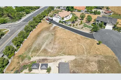 1225 Kapareil, Paso Robles, CA 93446 - Photo 1