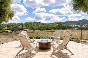 2325 Bella Tierra, Paso Robles, CA 93446 - Photo 55