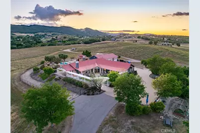 2325 Bella Tierra, Paso Robles, CA 93446 - Photo 67