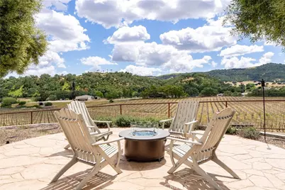 2325 Bella Tierra, Paso Robles, CA 93446 - Photo 55