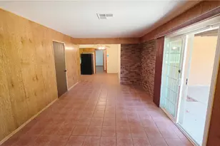 1118 Washington, Bakersfield, CA 93308 - Photo 9