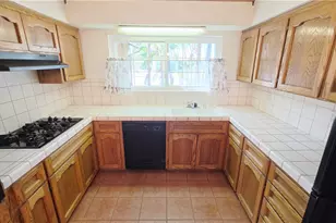 1118 Washington, Bakersfield, CA 93308 - Photo 7