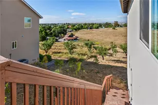 1232 Kapareil, Paso Robles, CA 93446 - Photo 37