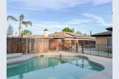 10302 Cheyenne Drive, Bakersfield, CA 93312 - Photo 23