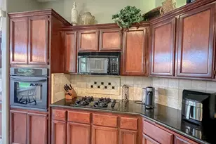 12210 Rushville Ct, Bakersfield, CA 93312 - Photo 23