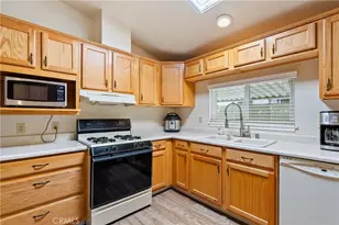 35 Via Santa Barbara, Paso Robles, CA 93446 - Photo 11