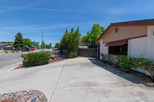 1634 Rambouillet, Paso Robles, CA 93446 - Photo 17