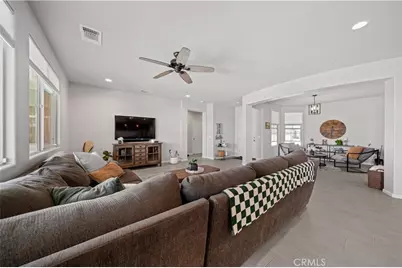 227 Hammersmith, Bakersfield, CA 93314 - Photo 3