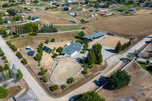 3640 Debonair Dr, Paso Robles, CA 93446 - Photo 1
