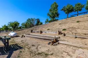 3640 Debonair Dr, Paso Robles, CA 93446 - Photo 51