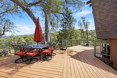 24300 Woodbine Court, Tehachapi, CA 93561 - Photo 41