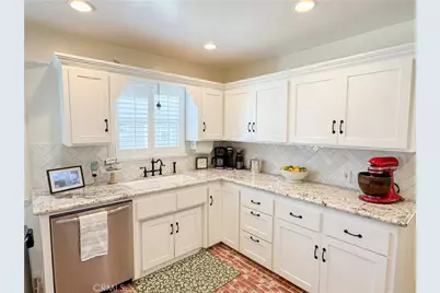 2505 Cedar, Bakersfield, CA 93301 - Photo 17