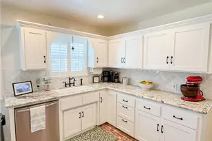 2505 Cedar, Bakersfield, CA 93301 - Photo 17