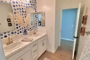 1911 Highgate Greens, Bakersfield, CA 93311 - Photo 23