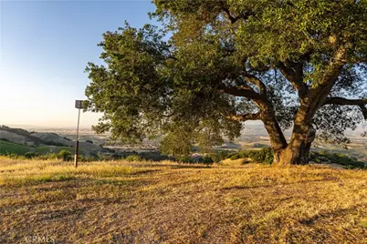 2762 Adelaida Road, Paso Robles, CA 93446 - Photo 41