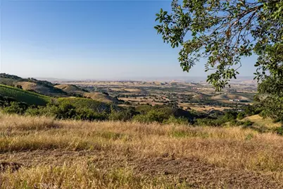 2762 Adelaida Road, Paso Robles, CA 93446 - Photo 11