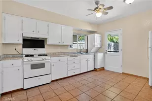 1936 Oak, Paso Robles, CA 93446 - Photo 19