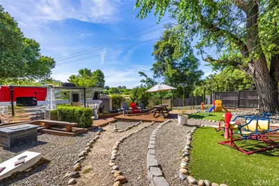 390 Paso Robles, Paso Robles, CA 93446 - Photo 35