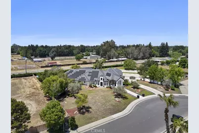 311 Saba, Bakersfield, CA 93314 - Photo 5