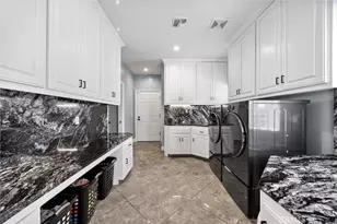 311 Saba, Bakersfield, CA 93314 - Photo 47