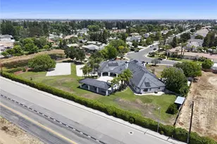 311 Saba, Bakersfield, CA 93314 - Photo 9
