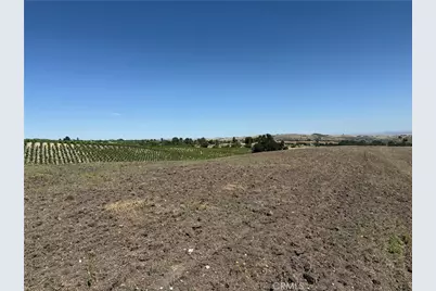 1640 Valley Quail, Paso Robles, CA 93446 - Photo 17