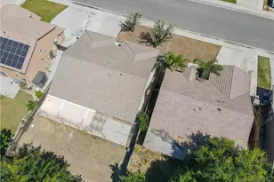 5809 Fernside Ct, Bakersfield, CA 93313 - Photo 31